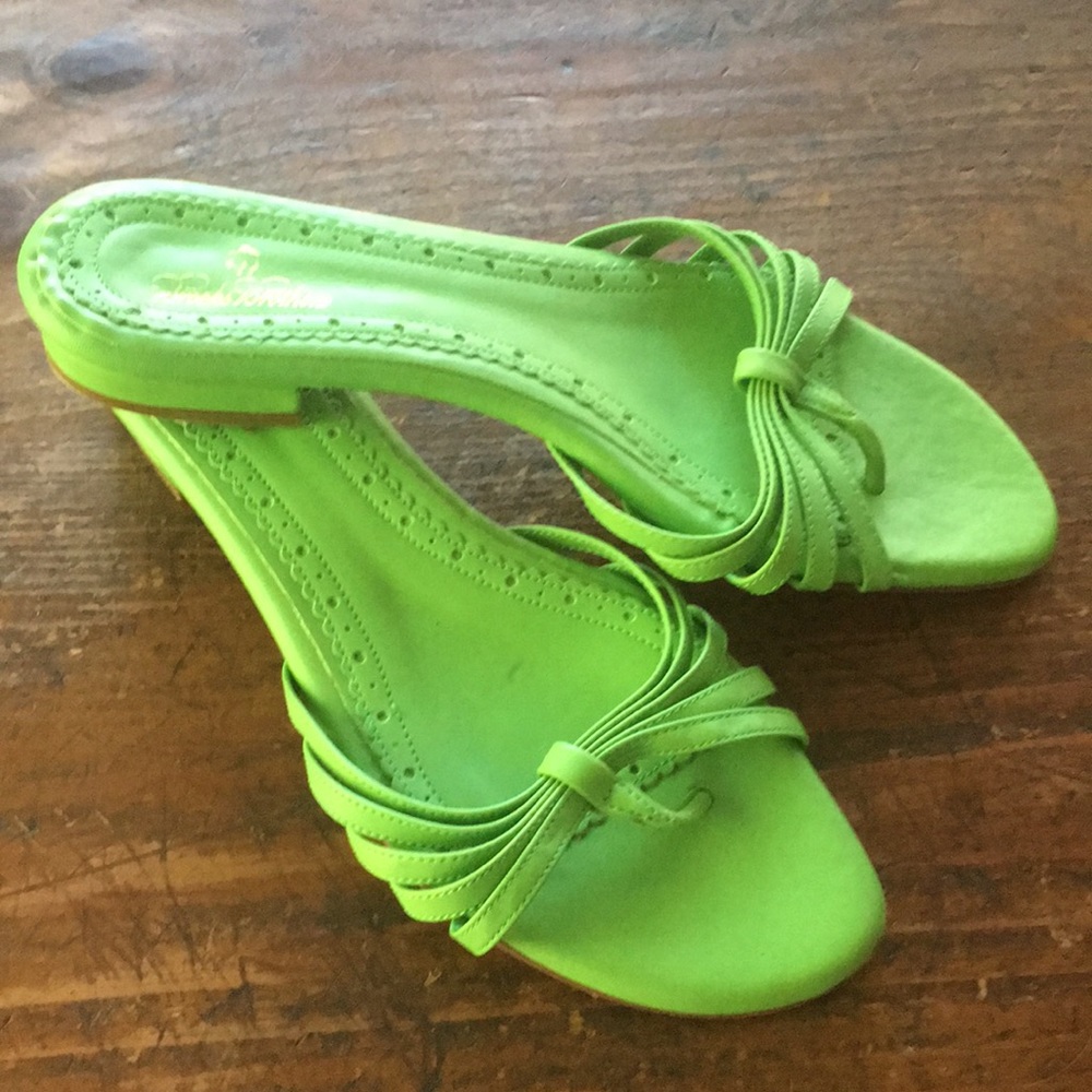 Brooks brothers green sandals